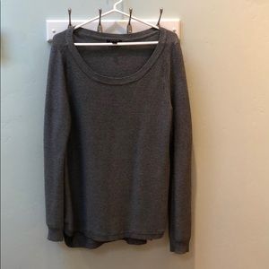 Cryus grey sweater